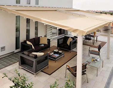 Retractable Roof-mounted Awning